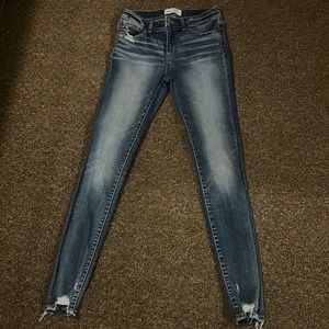 BKE size 26 by 29 1/2